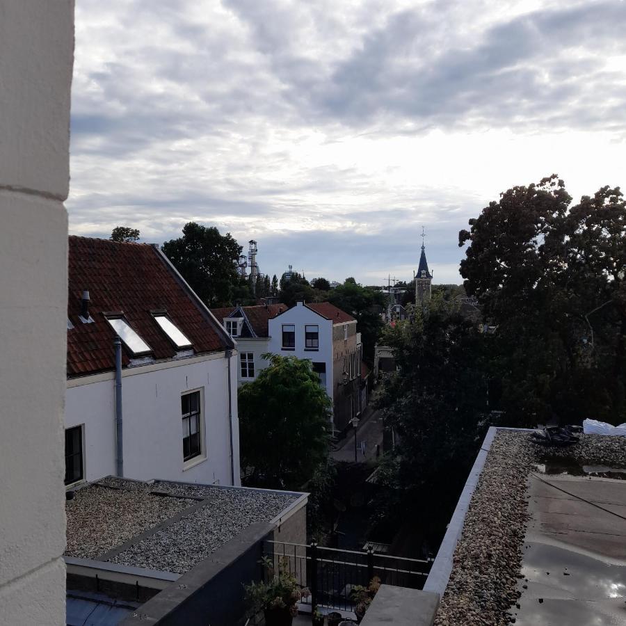 Historic Renovated Apartment With Balcony And Garden View Гауда Экстерьер фото